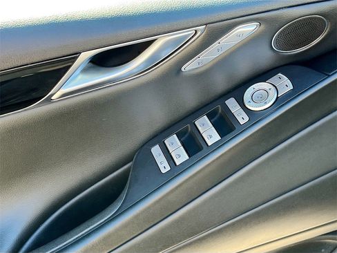 Used 2023 Genesis G80 2.5T image 12