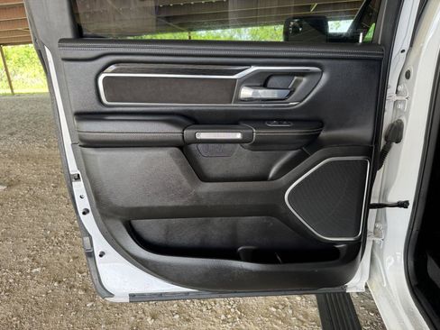 Used 2023 RAM 1500 Laramie AWD/4WD image 28