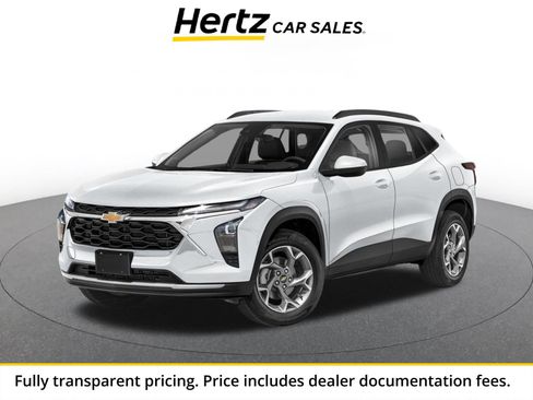 Used 2025 Chevrolet Trax LT FWD image 1