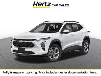 Used 2025 Chevrolet Trax LT
