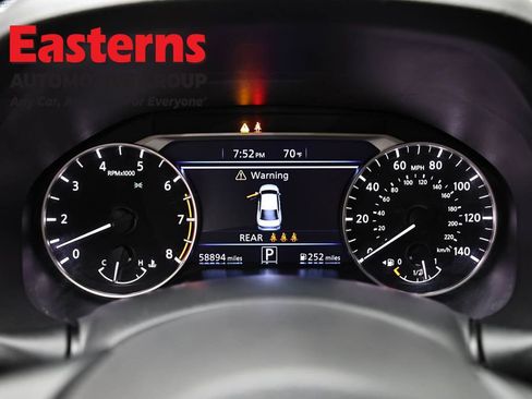 Used 2023 Nissan Altima 2.5 SV FWD image 18