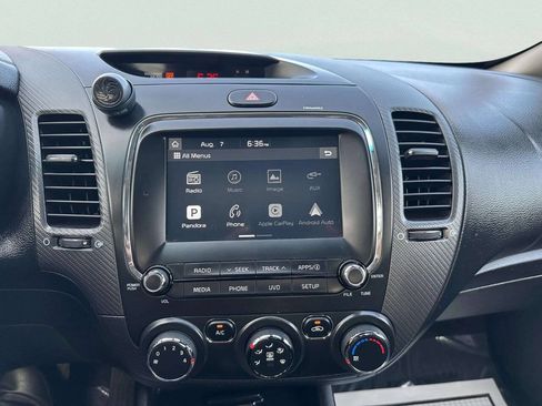 Used 2017 Kia Forte S FWD image 23