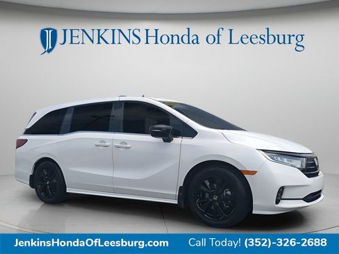Used 2024 Honda Odyssey Sport image 2