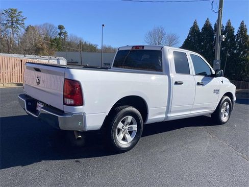 Used 2024 RAM 1500 Classic SLT image 6