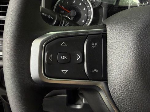 New 2026 RAM 1500 4x4 Crew Cab image 14