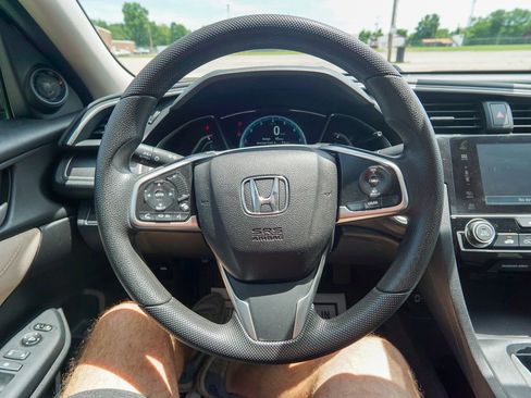 Used 2017 Honda Civic EX image 19