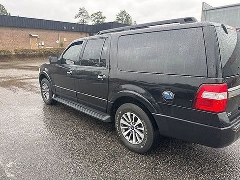 Used 2017 Ford Expedition EL XLT w/ Equipment Group 202A image 10