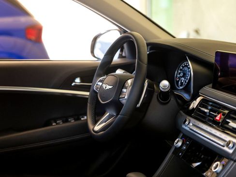 Used 2026 Genesis G70 2.5T RWD image 30