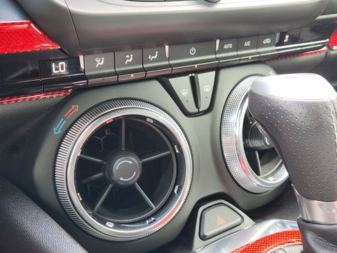 Used 2020 Chevrolet Camaro SS RWD image 12