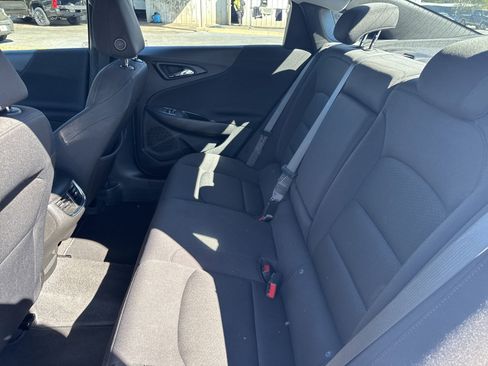 Used 2024 Chevrolet Malibu LT image 23