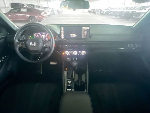 Used 2024 Honda Accord Sport image 27