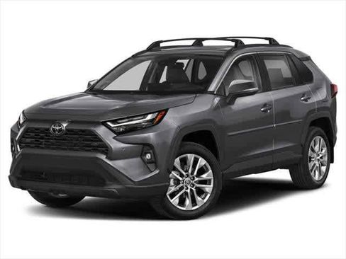 Used 2024 Toyota RAV4 XLE image 1