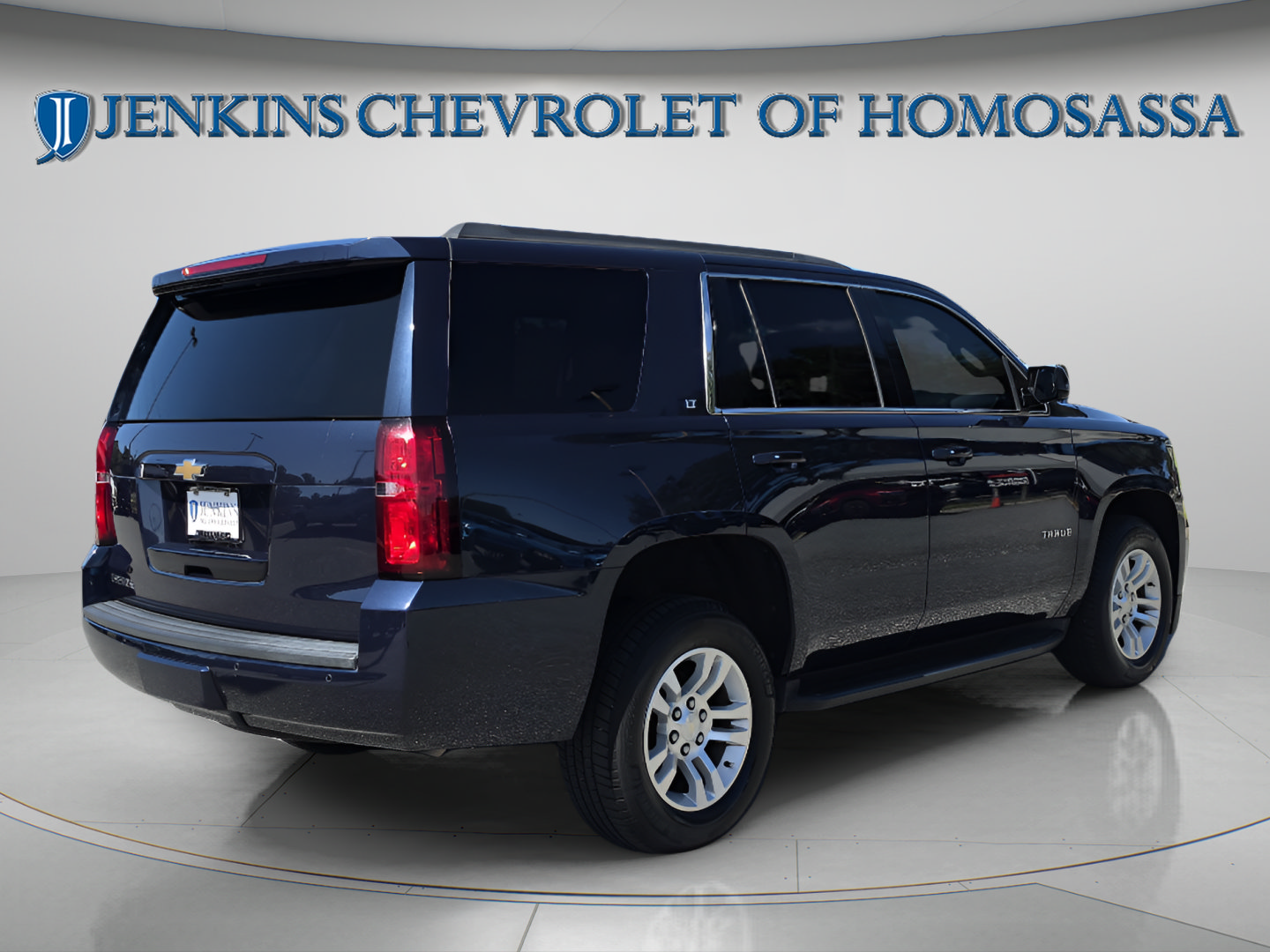 Used 2020 Chevrolet Tahoe LT w/ Luxury Package RWD image 5