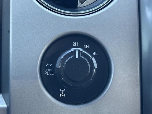 Used 2014 Ford F150 FX4 w/ Equipment Group 402A Luxury image 15