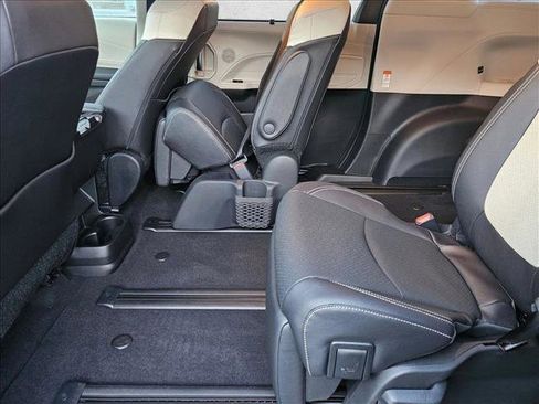 New 2026 Toyota Sienna Limited FWD image 15