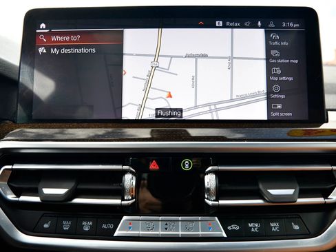 Used 2023 BMW X3 xDrive30i w/ Premium Package image 17