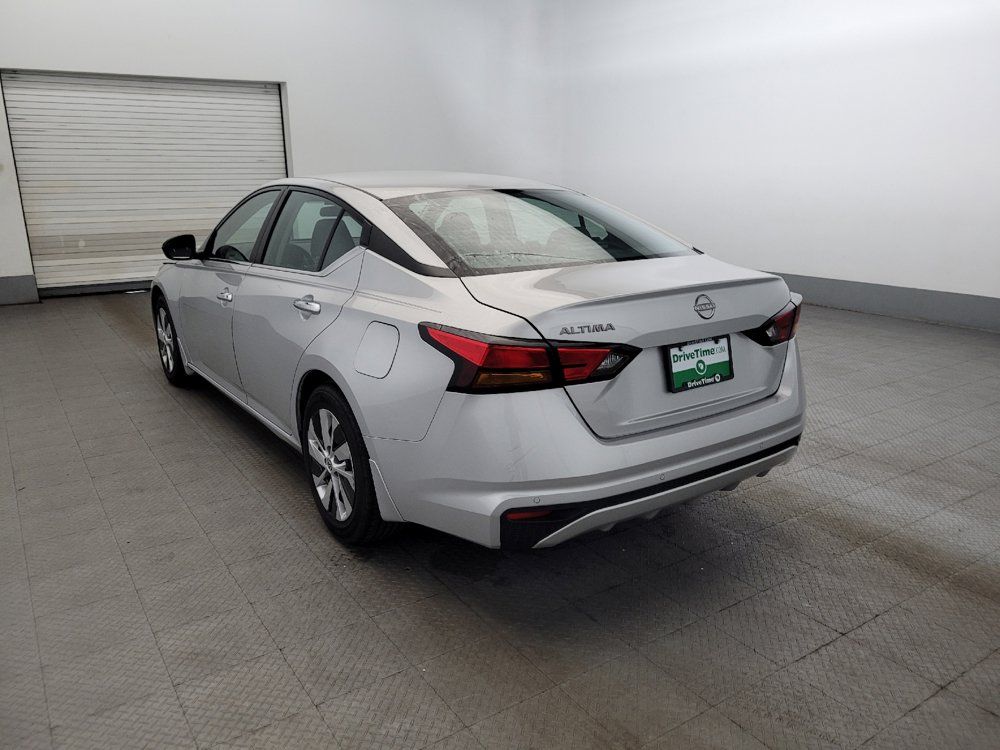 Used 2024 Nissan Altima 2.5 S FWD image 5