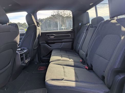 Used 2019 RAM 1500 Big Horn image 27