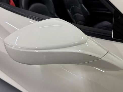Used 2019 Ferrari 488 Spider RWD image 8
