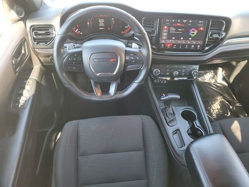 Used 2025 Dodge Durango GT image 8