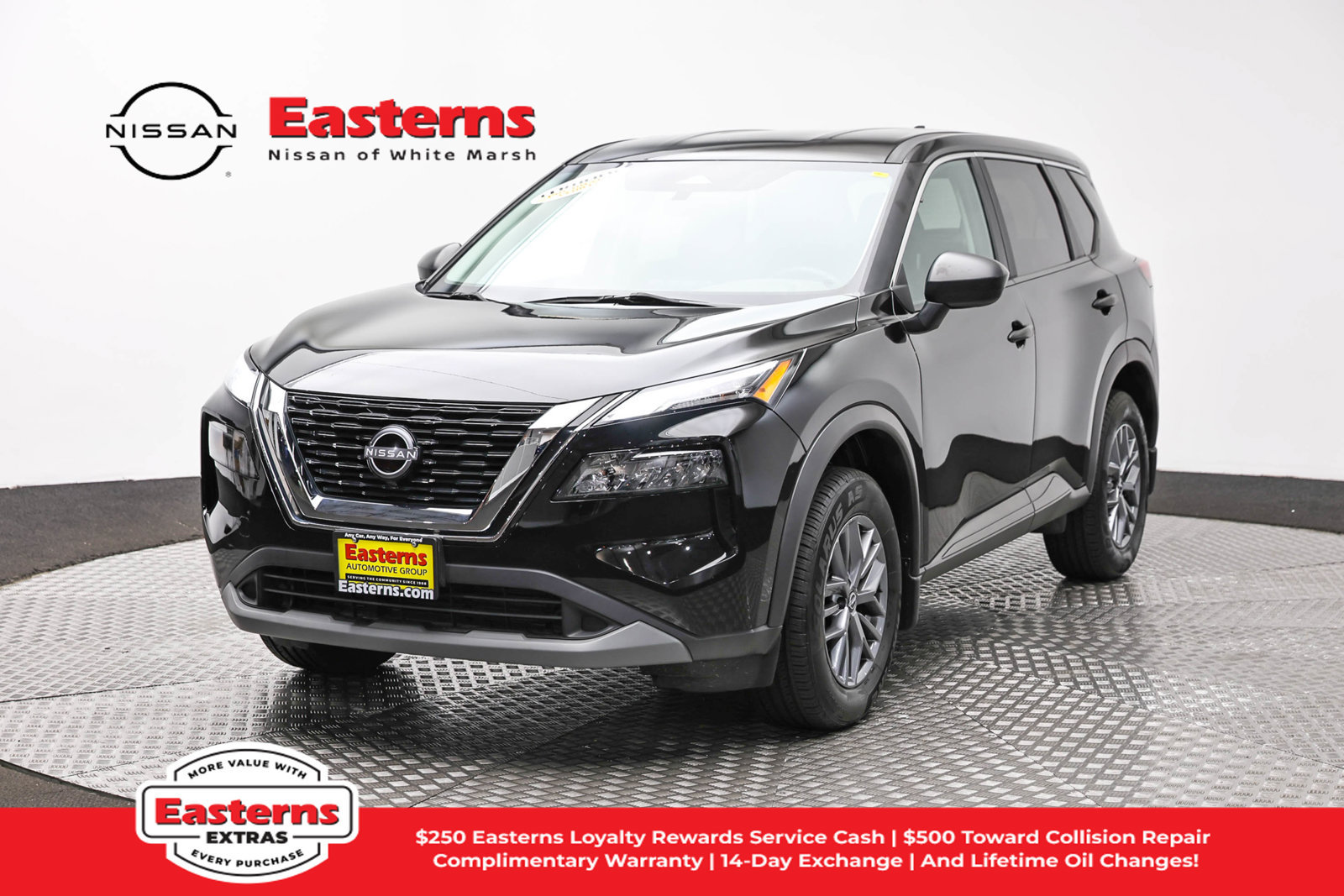 Used 2023 Nissan Rogue S AWD/4WD image 1