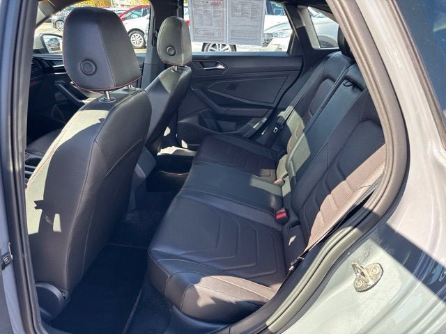 Used 2023 Volkswagen Jetta GLI Autobahn FWD image 19