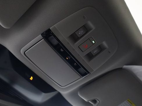 Certified 2025 Nissan Murano SL image 24