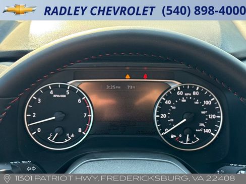 Used 2025 Nissan Rogue SV image 7