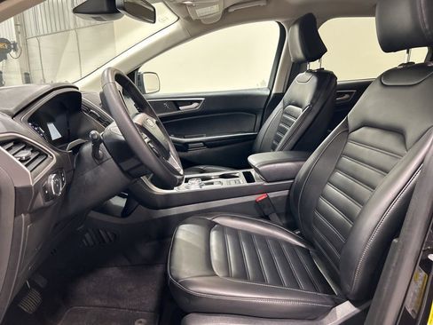 Certified 2024 Ford Edge SEL w/ Convenience Package image 12