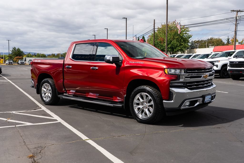 Used 2020 Chevrolet Silverado 1500 LTZ w/ LTZ Plus Package AWD/4WD image 5
