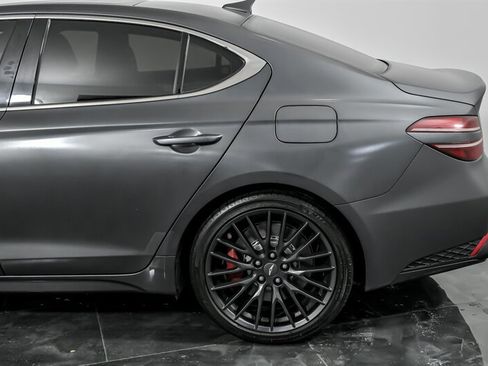 Used 2022 Genesis G70 3.3T Launch Edition image 8