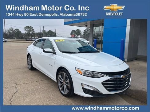 Used 2024 Chevrolet Malibu LT FWD image 1