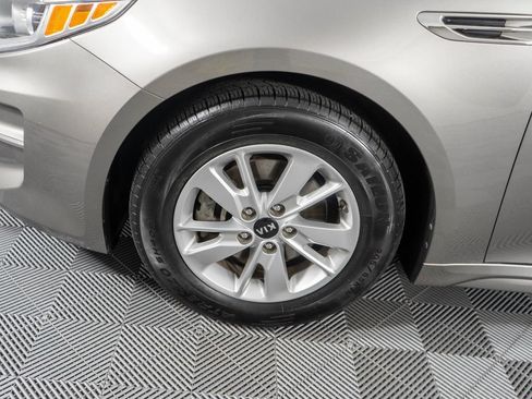 Used 2016 Kia Optima LX FWD image 23