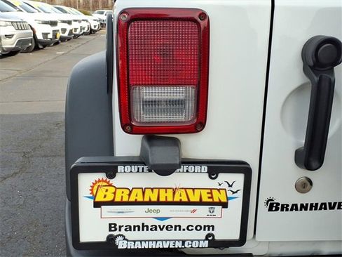 Used 2012 Jeep Wrangler Sport image 11