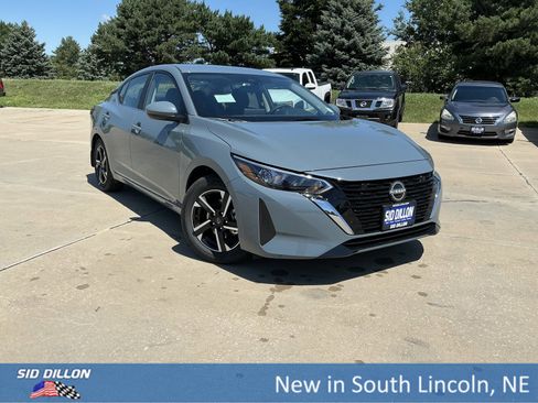 New 2025 Nissan Sentra SV w/ Trunk Package image 2