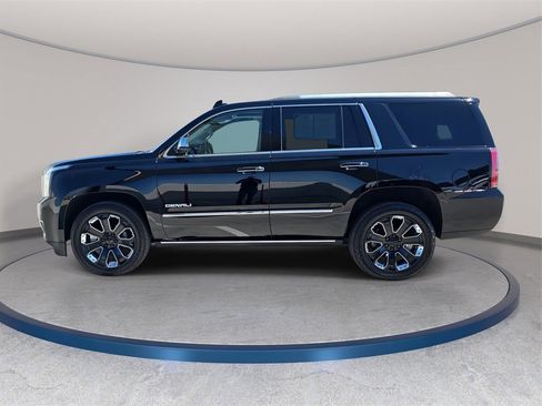 Used 2019 GMC Yukon Denali w/ Denali Ultimate Package image 8