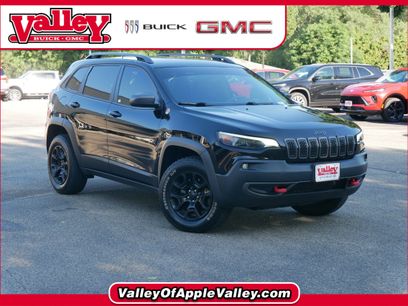Used 2019 Jeep Cherokee Trailhawk w/ Comfort/Convenience Group