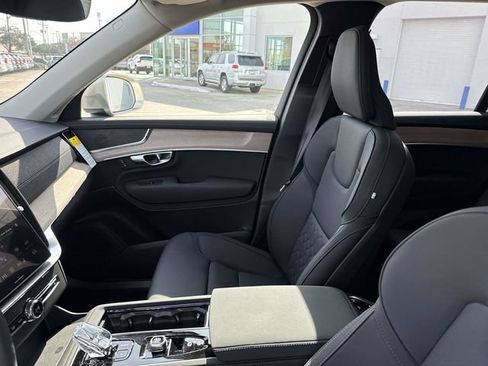New 2026 Volvo XC90 B6 Plus AWD/4WD image 19