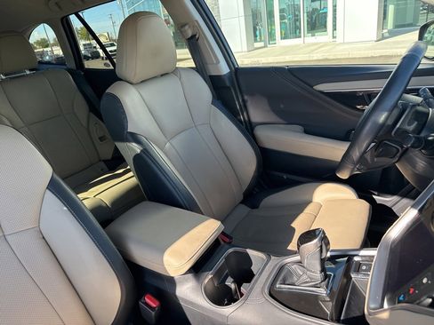 Used 2023 Subaru Outback Limited XT w/ Popular Package #2 image 7