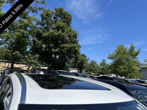Used 2025 Volvo XC90 T8 Plus w/ Protection Package Premier AWD/4WD image 4