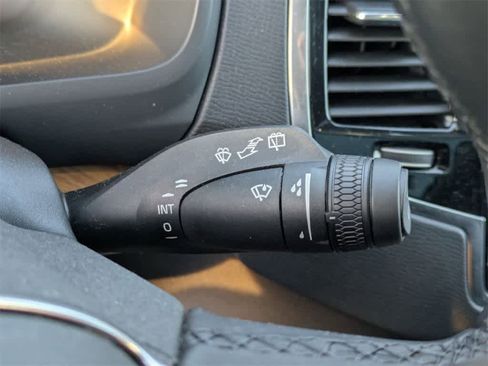 Used 2025 Volvo XC90 T8 Plus w/ Protection Package Premier image 25