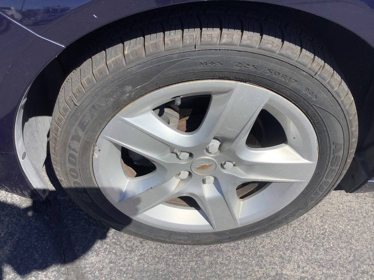 Used 2011 Chevrolet Malibu LS FWD image 18