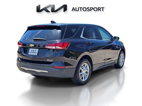 Used 2024 Chevrolet Equinox LT AWD/4WD image 8