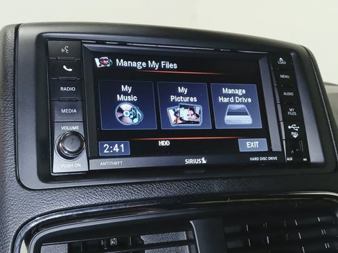 Used 2019 Dodge Grand Caravan SXT FWD image 24