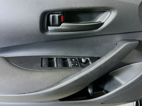 Used 2025 Toyota Corolla LE FWD image 25