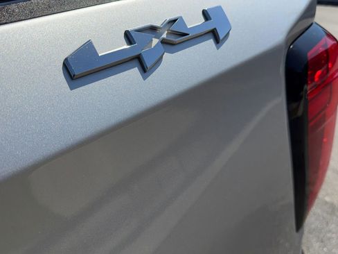 Used 2022 GMC Sierra 1500 Elevation image 36