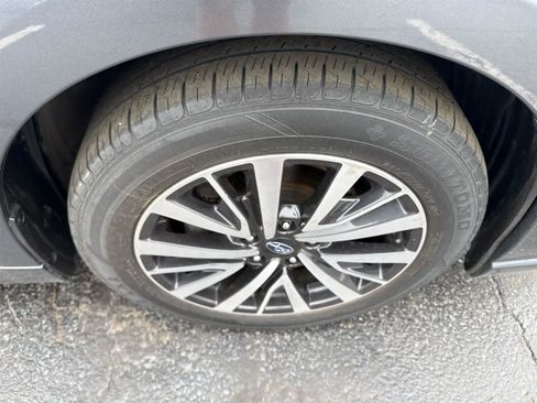 Used 2019 Subaru Legacy 2.5i Premium AWD/4WD image 10