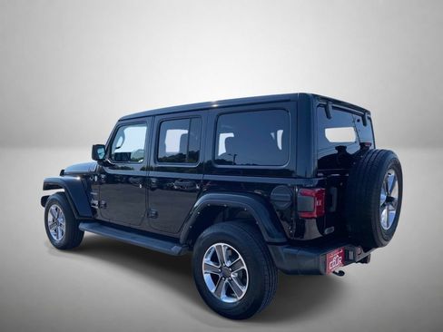 Used 2022 Jeep Wrangler Unlimited Sahara w/ Safety Group AWD/4WD image 5