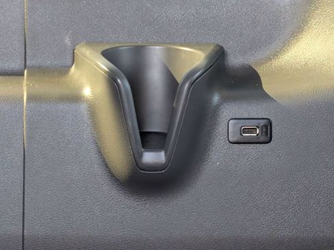 Certified 2022 Ford Transit 350 XLT RWD image 45