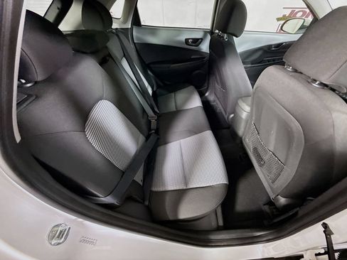 Used 2021 Hyundai Kona SEL AWD/4WD image 27